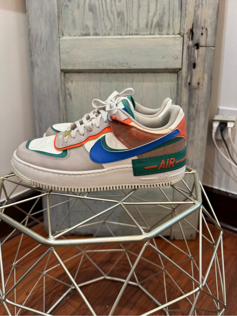 Nike Air Force 1 Low Shadow
Sail Signal Blue Green size 11 - Picture 5 of 13